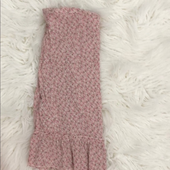 Brandy Melville skirt - Picture 3 of 3